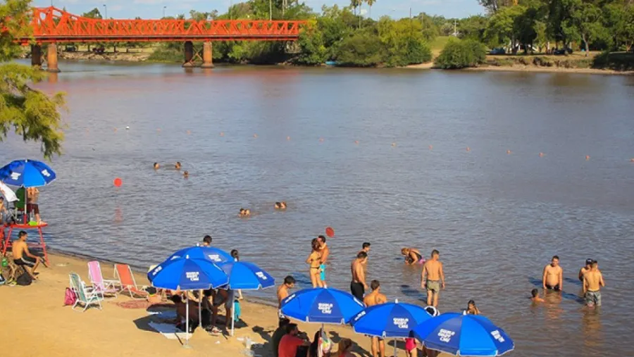 Restringen las reuniones sociales y familiares a 10 personas en Gualeguaychú Restringen las reuniones sociales y familiares a 10 personas en Gualeguaychú