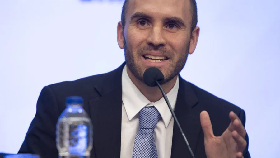 Martín Guzmán es ministro de Economía. Martín Guzmán es ministro de Economía.