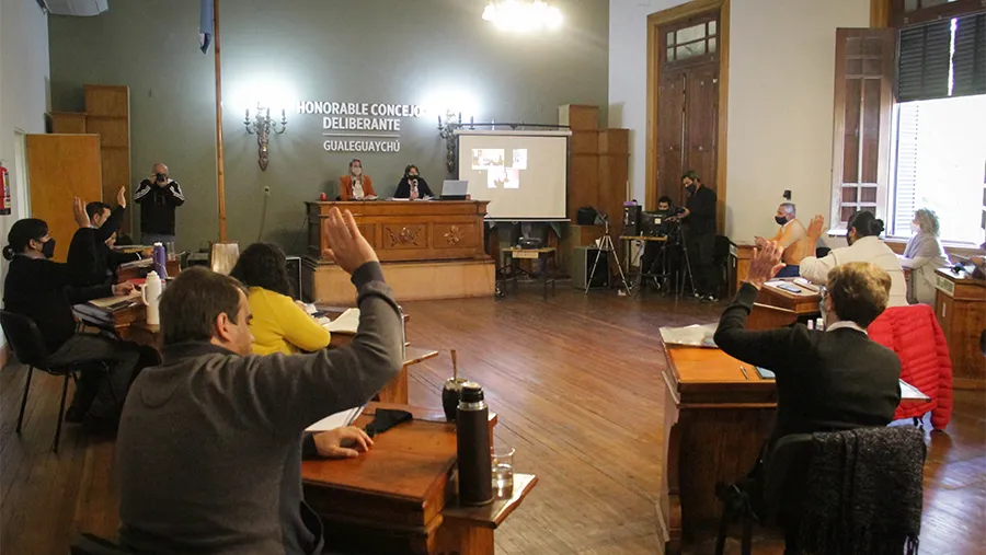 El HCD de Gualeguaychú aprobó la adquisición del balneario camping Puerta del Sol por parte del Ejecutivo Municipal. El HCD de Gualeguaychú aprobó la adquisición del balneario camping Puerta del Sol por parte del Ejecutivo Municipal.