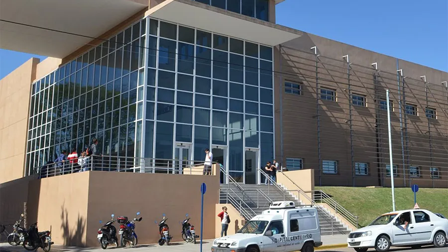 La obra de terminación del Hospital Bicentenario de Gualeguaychú cuenta con un presupuesto oficial de 1.083.866.195 de pesos y un plazo de ejecución de 360 días corridos. La obra de terminación del Hospital Bicentenario de Gualeguaychú cuenta con un presupuesto oficial de 1.083.866.195 de pesos y un plazo de ejecución de 360 días corridos.