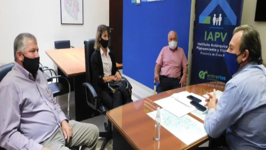 La provincia trabaja en soluciones habitacionales para Primero de Mayo La provincia trabaja en soluciones habitacionales para Primero de Mayo