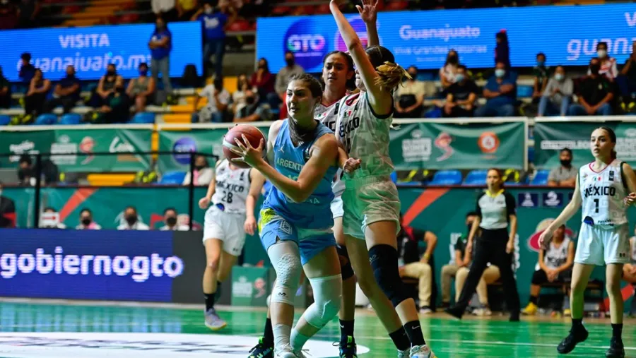 Con presencia entrerriana, las chicas argentinas sufrieron una dura derrota Con presencia entrerriana, las chicas argentinas sufrieron una dura derrota