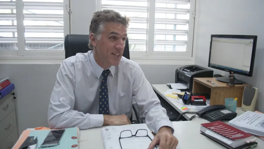 Leandro Dato es fiscal de la Unidad Fiscal Especializada en Violencia de Género y Abuso Sexual de Paraná. Leandro Dato es fiscal de la Unidad Fiscal Especializada en Violencia de Género y Abuso Sexual de Paraná