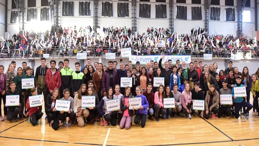 Inauguraron la final provincial del atletismo en los Juegos Evita Inauguraron la final provincial del atletismo en los Juegos Evita