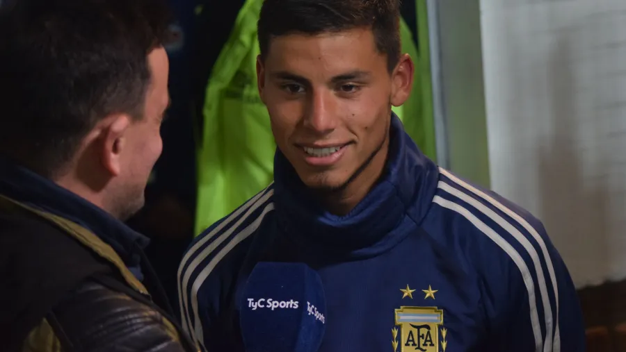 Lucas Robertone Fútbol: con presencia entrerriana, la selección argentina sub 23 reanudará las prácticas
