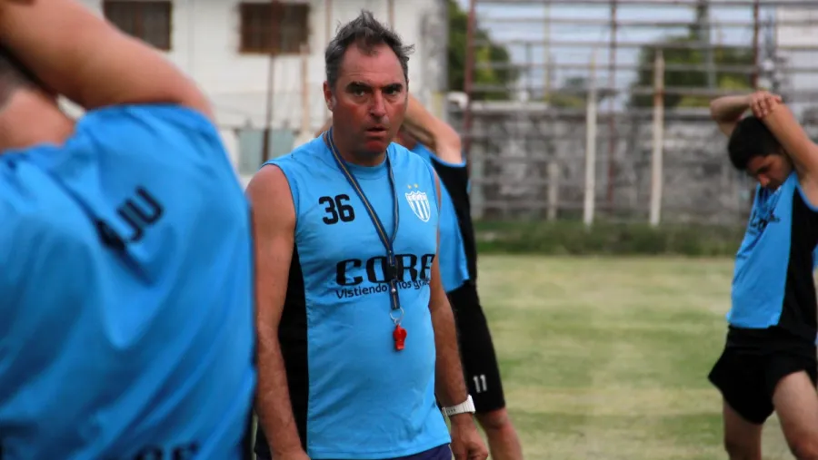 Carlos Macchi será el Director Deportivo de Juventud Unida de Gualeguaychú Carlos Macchi será el Director Deportivo de Juventud Unida de Gualeguaychú