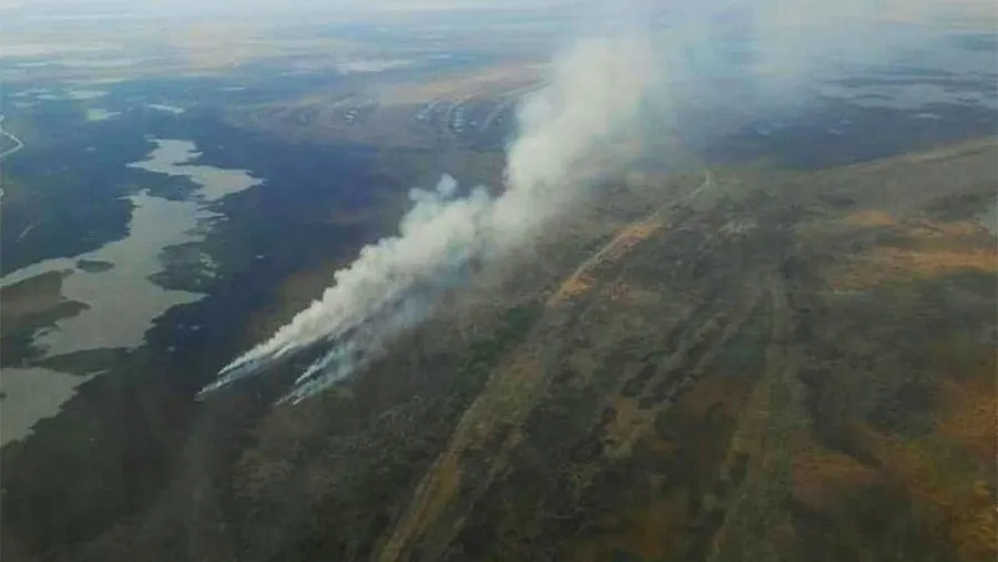 Desde diciembre el gobierno de Entre Ríos no autoriza la práctica de incendios en las islas del Delta. Es por eso que el gobierno entrerriano se constituyó como querellante en la causa penal. Desde diciembre el gobierno de Entre Ríos no autoriza la práctica de incendios en las islas del Delta. Es por eso que el gobierno entrerriano se constituyó como querellante en la causa penal.