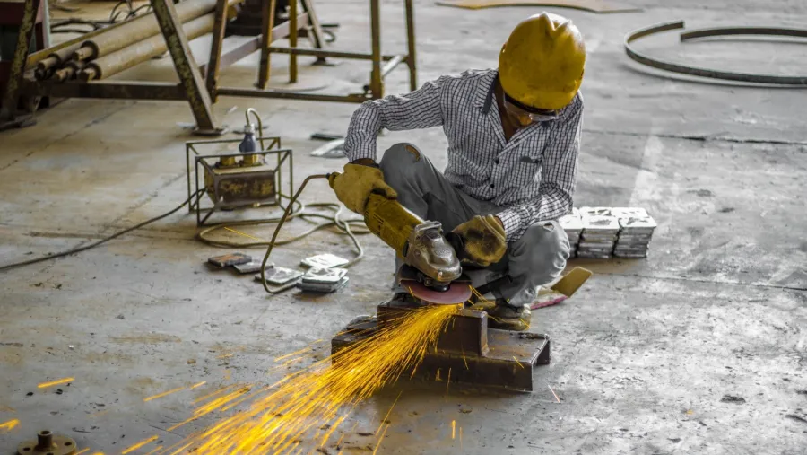 La industria cayó 5,7% en octubre, la baja más importante desde mayo La industria cayó 5,7% en octubre, la baja más importante desde mayo