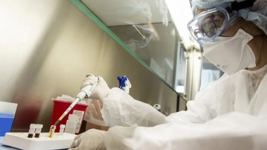 Coronavirus en la Argentina: 55 casos positivos nuevos y llegan a 745 las personas infectadas en el país. Coronavirus en la Argentina: 55 casos positivos nuevos y llegan a 745 las personas infectadas en el país.