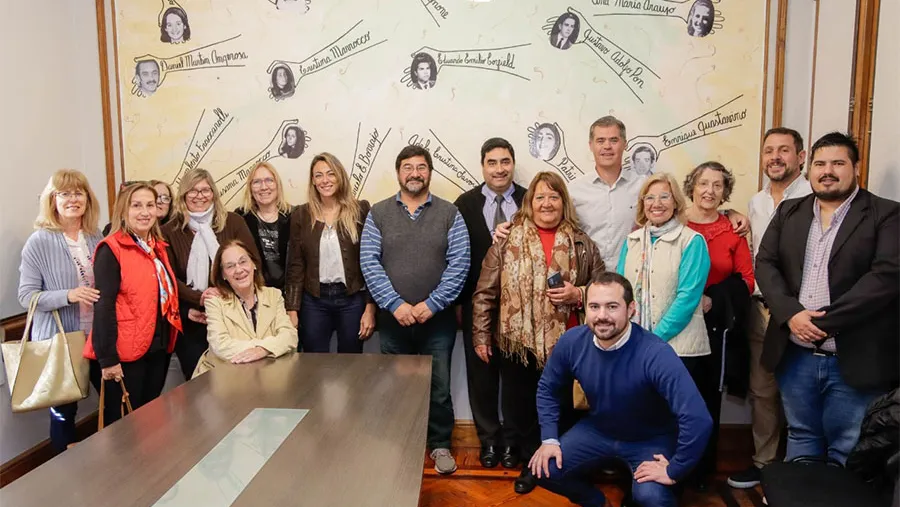 El intendente de Gualeguaychú, Esteban Martín Piaggio, anunció que en predio del Polo Educativo se instalará la nueva sede del ISPED. El intendente de Gualeguaychú, Esteban Martín Piaggio, anunció que en predio del Polo Educativo se instalará la nueva sede del ISPED.
