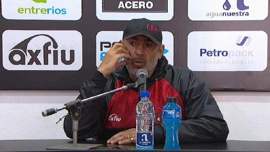 Conferencia Delfino