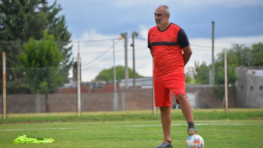 En Patronato se perfilan dos equipos para la primera jornada de amistosos En Patronato se perfilan dos equipos para la primera jornada de amistosos