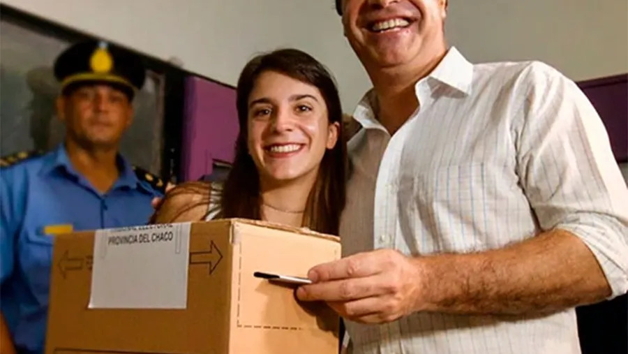 Jorge Capitanich ocupa el primer lugar en la elección provincial del Chaco. Jorge Capitanich ocupa el primer lugar en la elección provincial del Chaco.
