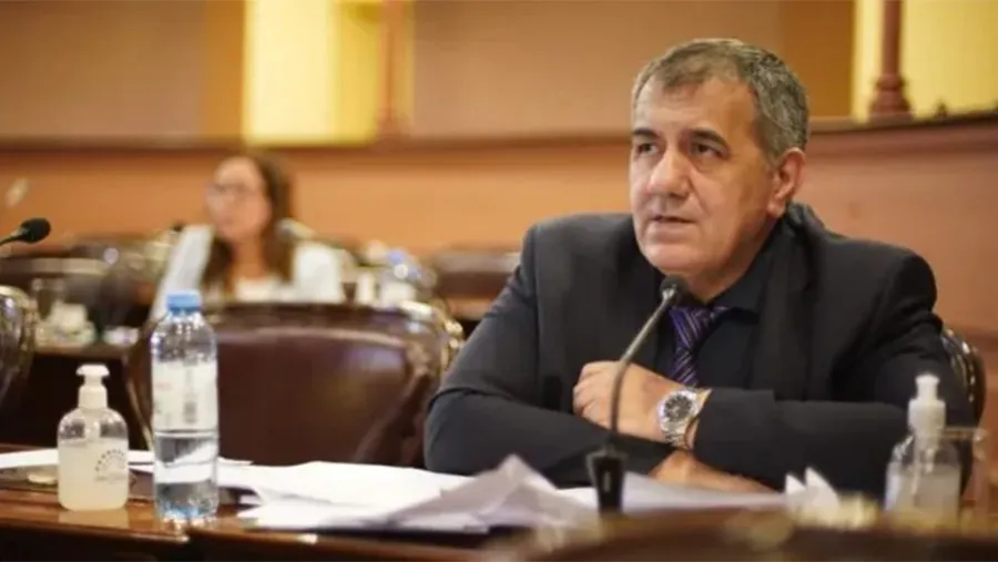 Imagen de archivo del actual diputado provincial José Cáceres, quien se inclinó por las PASO para dirimir las candidaturas. Imagen de archivo del actual diputado provincial José Cáceres, quien se inclinó por las PASO para dirimir las candidaturas.