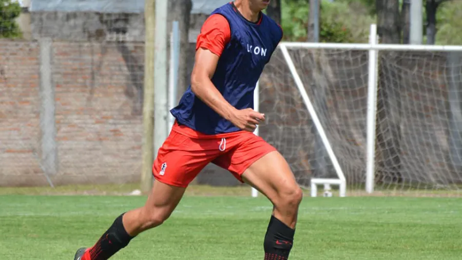 Guasone, Kruspzky y Leys asoman en el once de Patronato para el viernes Guasone, Kruspzky y Leys asoman en el once de Patronato para el viernes