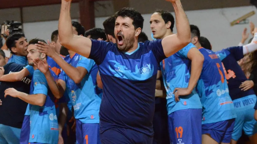 Miguel Juárez tomará las riendas de Paracao en la Liga de Vóleibol Argentino Miguel Juárez tomará las riendas de Paracao en la Liga de Vóleibol Argentino