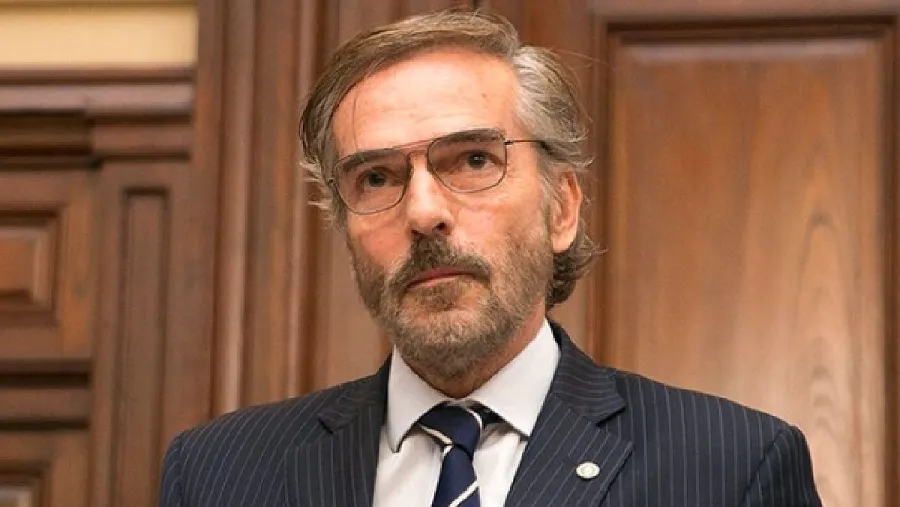 Gustavo Hornos Gustavo Hornos