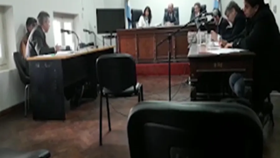Pidieron 7 años y medio para el chamamecero que intentó matar al abogado de Federación Pidieron 7 años y medio para el chamamecero que intentó matar al abogado de Federación