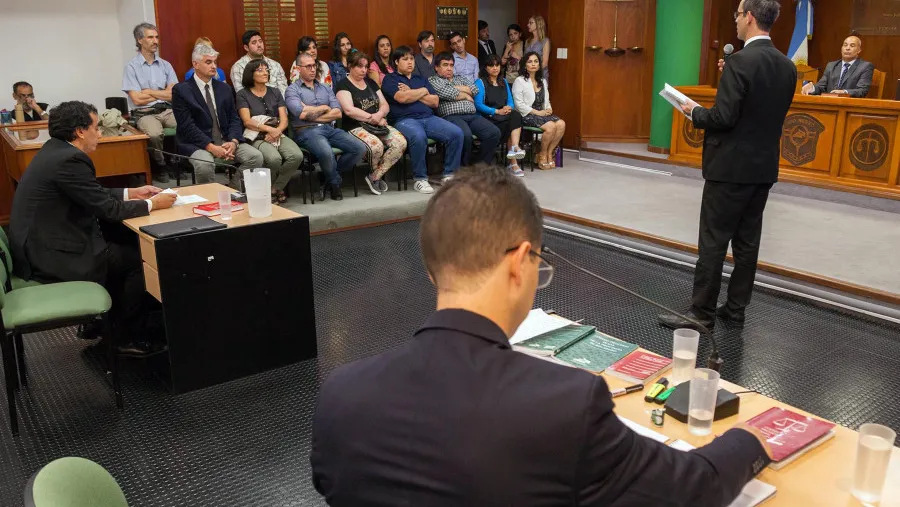 Juicio por Jurados Juicio por Jurados
