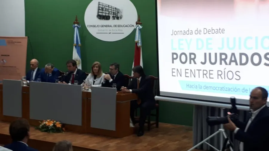 Jornada sobre juicio por jurados Jornada sobre juicio por jurados