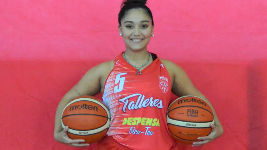 Julieta Segovia Julieta Segovia