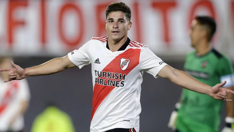 River llegó a un principio de acuerdo con Manchester City para la venta de Julián Álvarez River llegó a un principio de acuerdo con Manchester City para la venta de Julián Álvarez