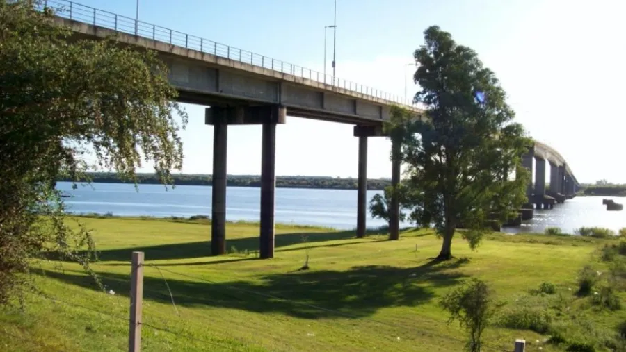 Desde este viernes se puede ingresar a Uruguay presentando sólo test de antígenos Desde este viernes se puede ingresar a Uruguay presentando sólo test de antígenos