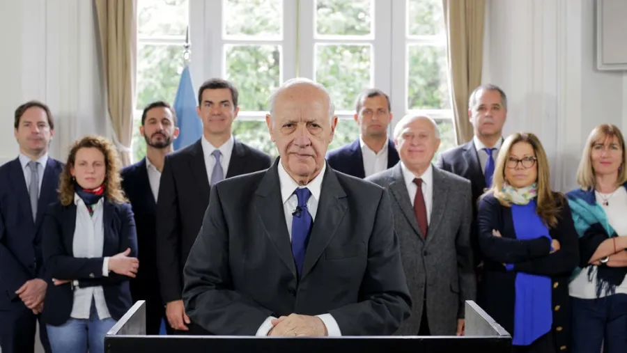 Roberto Lavagna. Roberto Lavagna.