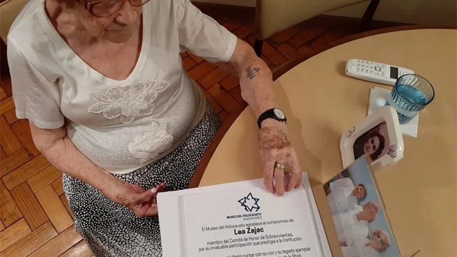Lea Zajak Novera, una sobreviviente de la maquinaria del horror de la Alemania nazi. Lea Zajak Novera, una sobreviviente de la maquinaria del horror de la Alemania nazi.