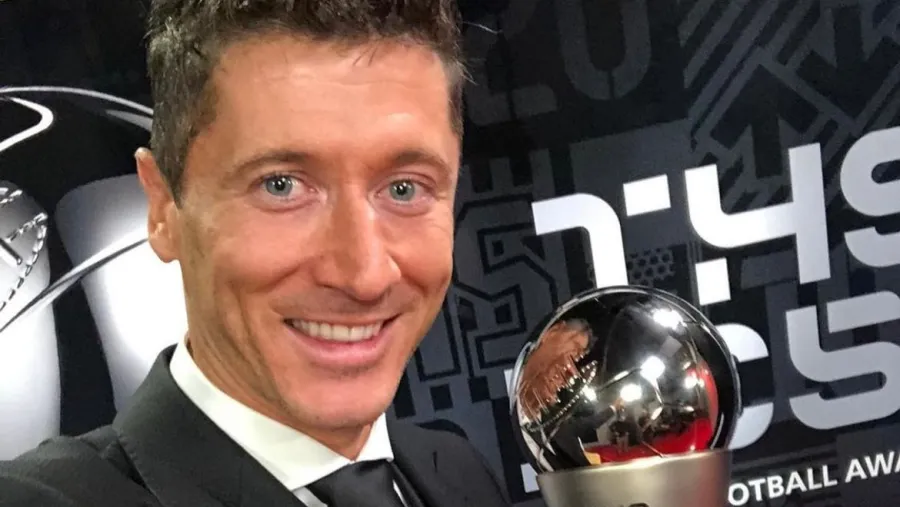 The Best: Lewandowski se quedó con el premio ante Messi, pero el mejor gol fue argentino The Best: Lewandowski se quedó con el premio ante Messi, pero el mejor gol fue argentino