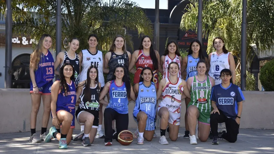 Femenina Femenina