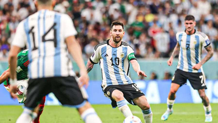 Mundial de Qatar: en levantada, Argentina se juega el pase a cuartos ante Australia Mundial de Qatar: en levantada, Argentina se juega el pase a cuartos ante Australia