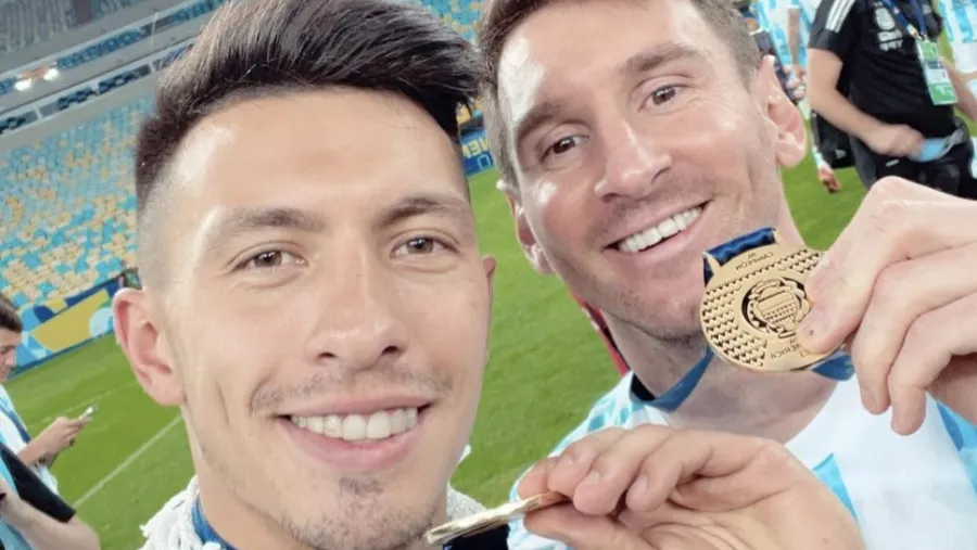 El gualeyo Martínez dijo que “quería salir a comerse la cancha” tras la arenga de Messi El gualeyo Martínez dijo que “quería salir a comerse la cancha” tras la arenga de Messi