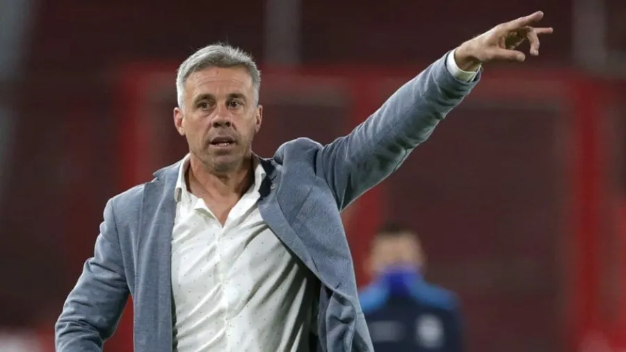 Fútbol: Lucas Pusineri acordó su llegada como DT a Atlético Tucumán Fútbol: Lucas Pusineri acordó su llegada como DT a Atlético Tucumán