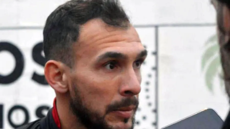 Lucas Mancinelli “En Ecuador la situación es muy complicada”, aseguró el ex Patronato, Lucas Mancinelli