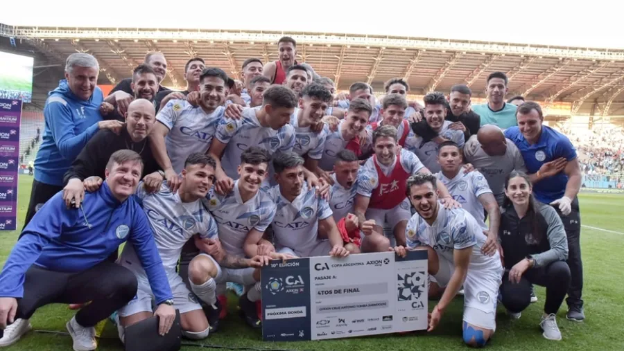Fútbol: Banfield y Godoy Cruz avanzaron a los cuartos de final de la Copa Argentina Fútbol: Banfield y Godoy Cruz avanzaron a los cuartos de final de la Copa Argentina