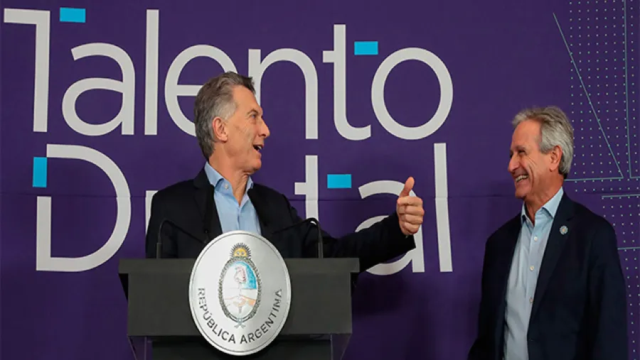 Macri anunció la entrega de 10.000 becas de capacitación digital Macri anunció la entrega de 10.000 becas de capacitación digital