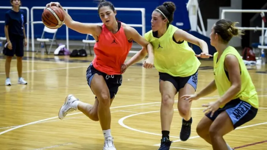 Dos entrerrianas luchan por un lugar en la selección argentina para el Sudamericano U18 Dos entrerrianas luchan por un lugar en la selección argentina para el Sudamericano U18