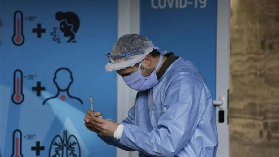 En total los pacientes con coronavirus suman 22.020 y lamentablemente los decesos ascienden a 656. En total los pacientes con coronavirus suman 22.020 y lamentablemente los decesos ascienden a 656.