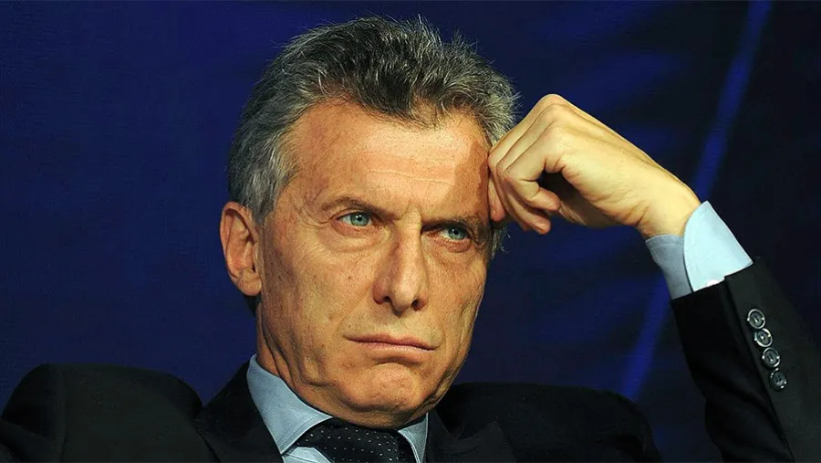 Un fiscal pidió que se investigue si Macri cometió los delitos de violación de medidas para impedir la propagación de una epidemia. Un fiscal pidió que se investigue si Macri cometió los delitos de violación de medidas para impedir la propagación de una epidemia.