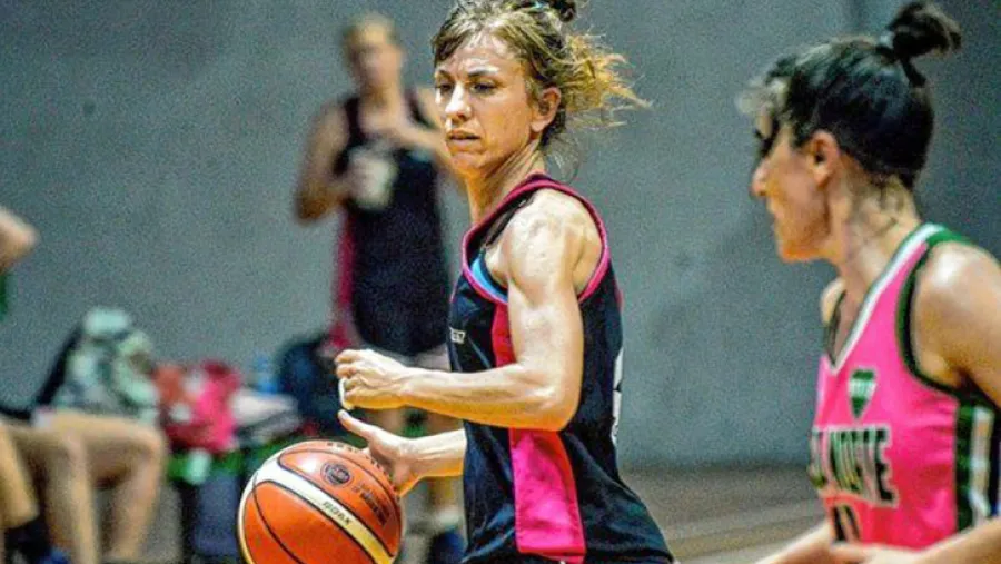 Maxibásquet: comenzó el Torneo Internacional de Clubes en Paraná Maxibásquet: comenzó el Torneo Internacional de Clubes en Paraná