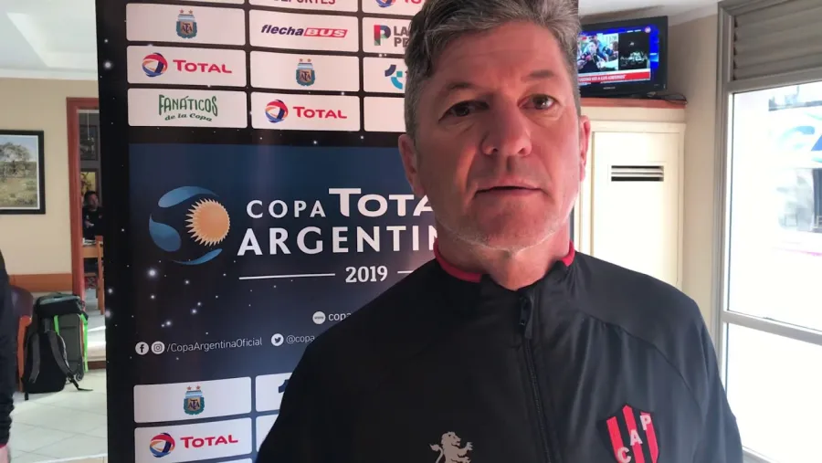 Mario Sciacqua Godoy Cruz oficializó la llegada de Mario Sciacqua como DT