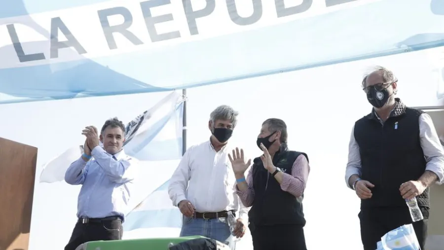 La Mesa de Enlace reclamó al gobierno que “dialogue y no destruya” La Mesa de Enlace reclamó al gobierno que “dialogue y no destruya”