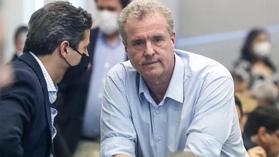 Gerardo Milman está denunciado por varios hechos de corrupción, por su cercanía con el atentado a la vicepresidenta y por varias contrataciones de señoritas con fondos públicos, entre otras conductas. Gerardo Milman está denunciado por varios hechos de corrupción, por su cercanía con el atentado a la vicepresidenta y por varias contrataciones de señoritas con fondos públicos, entre otras conductas.