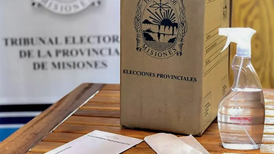 Misiones renovará este domingo la mitad de su Legislatura y de los Concejos Deliberantes en doce municipios. Misiones renovará este domingo la mitad de su Legislatura y de los Concejos Deliberantes en doce municipios.