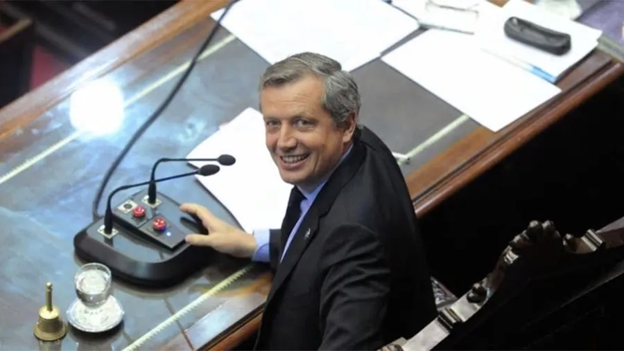 Emilio Monzó avisó que se queda en Cambiemos y que quiere ser gobernador en el 2023. Emilio Monzó avisó que se queda en Cambiemos y que quiere ser gobernador en el 2023.