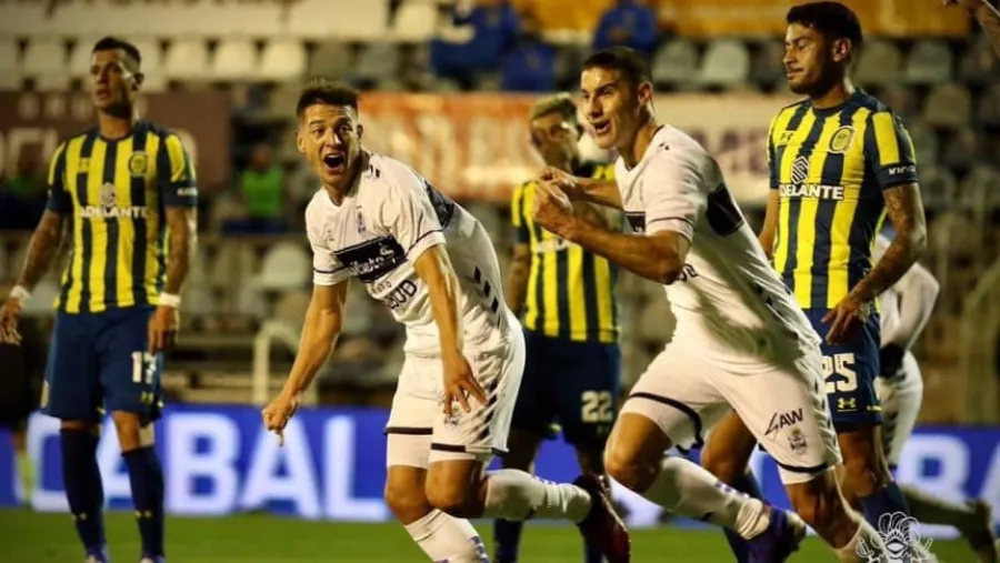 El entrerriano Leonardo Morales le dio a Gimnasia el triunfo ante Rosario Central El entrerriano Leonardo Morales le dio a Gimnasia el triunfo ante Rosario Central