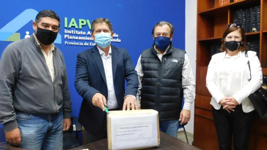 Un oferente se presentó para la terminación de 15 viviendas en Basavilbaso Un oferente se presentó para la terminación de 15 viviendas en Basavilbaso