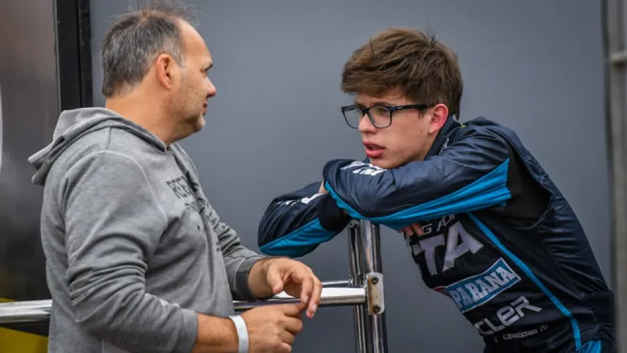 Exequiel Bastidas prepara su debut de local con el TC2000 Exequiel Bastidas prepara su debut de local con el TC2000