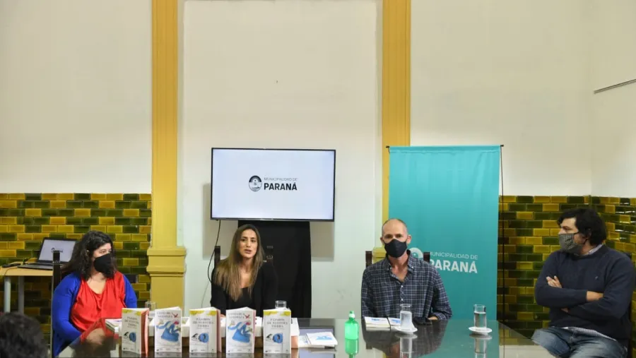 La Música en Que Flotamos" La Música en Que Flotamos"